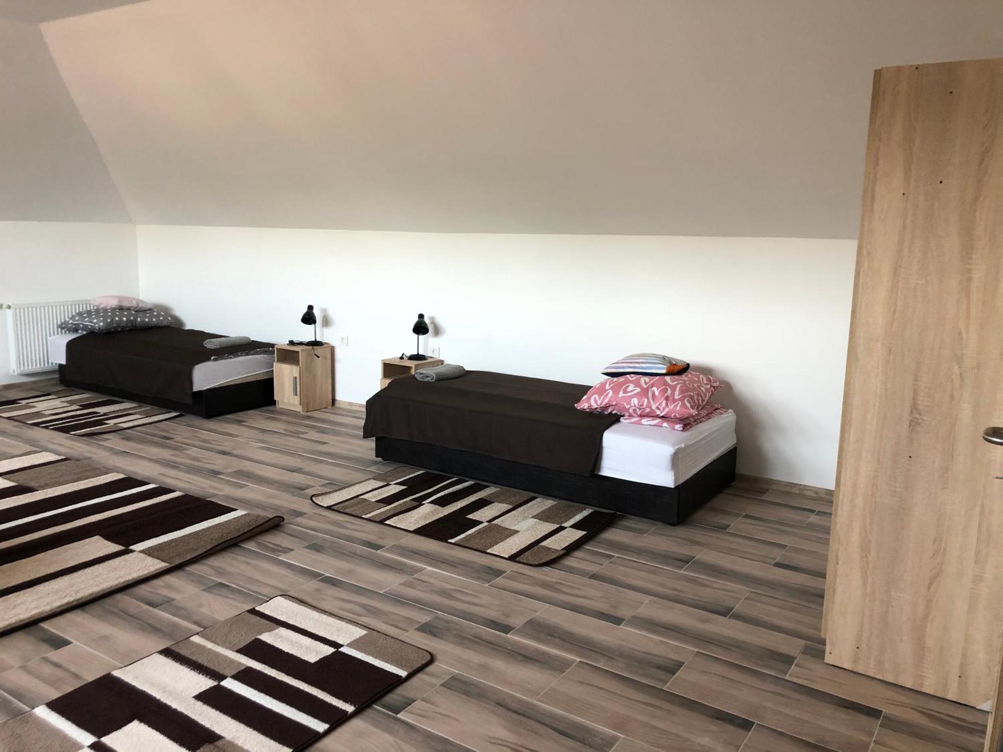 Lukács Vendégház Erdohorvati Habitación foto